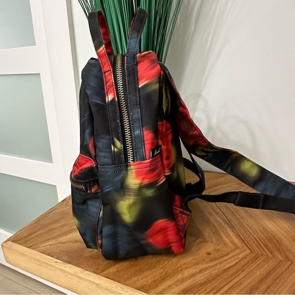 Herschel Supply Co. Mini Nova Backpack Blurry Roses Red/Black Gold Hardware - Picture 8 of 11